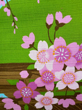 이미지를 갤러리 뷰어에 로드 , 小風呂敷　三毛猫のお昼寝
