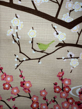 画像をギャラリービューアに読み込む, 小風呂敷　紅白梅とウグイス
