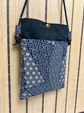 画像をギャラリービューアに読み込む, う布ふオリジナル　スマホサコッシュ　新小紋柄
