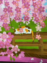 이미지를 갤러리 뷰어에 로드 , 小風呂敷　三毛猫のお昼寝
